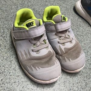 Nike boys shoes size 8c